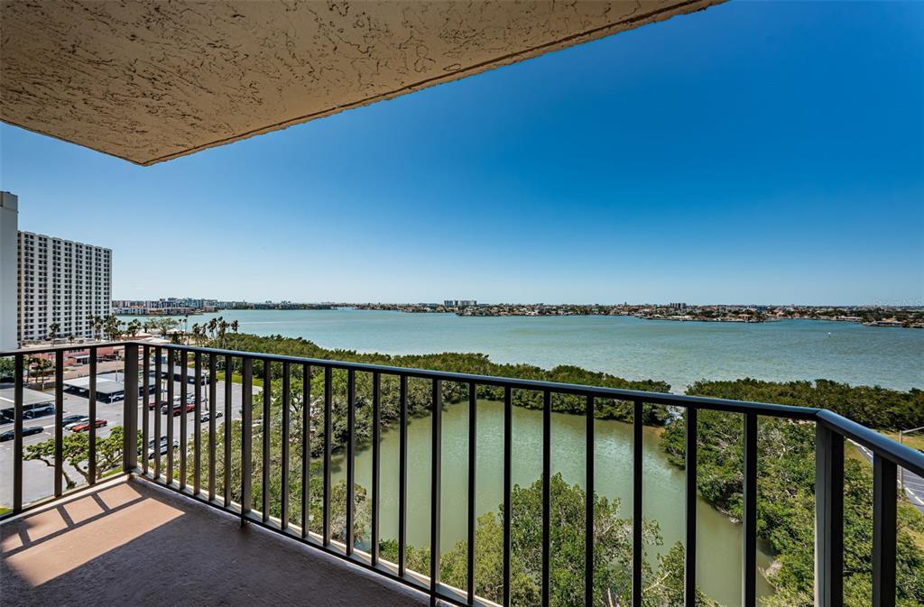 Picture of 7050 Sunset Drive S Unit 912, South Pasadena, FL 33707