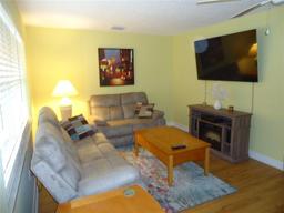 Picture of 10034 64Th Avenue N Unit 21, St Petersburg, FL 33708