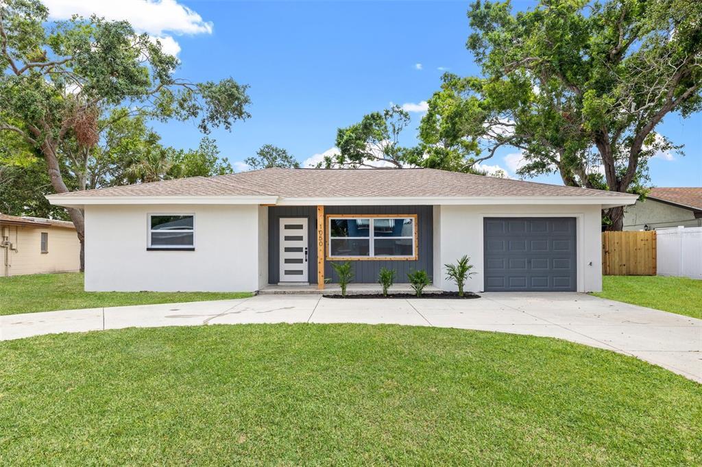 Picture of 1050 55Th Avenue S, St Petersburg, FL 33705
