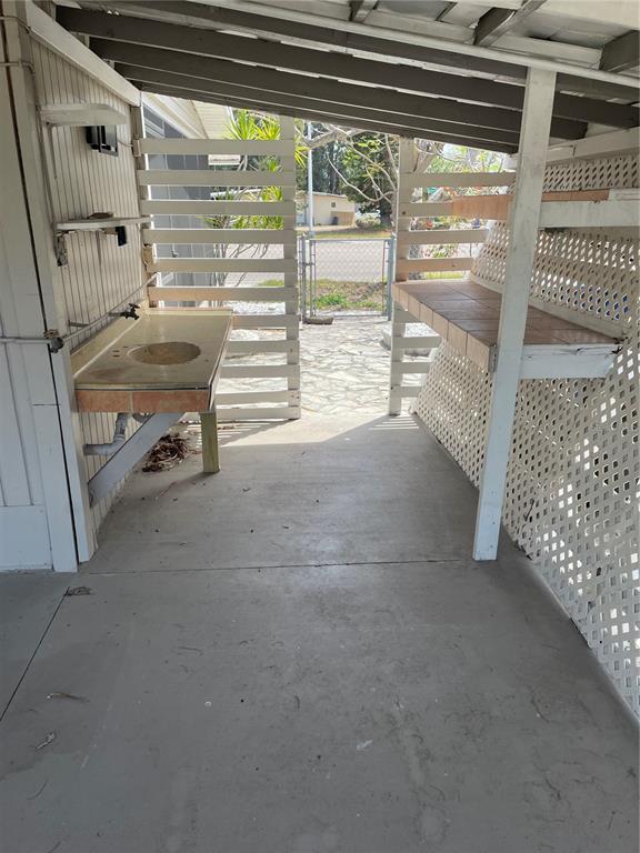 Picture of 2015 Bayshore Gardens Parkway, Bradenton FL 34207
