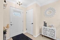 Picture of 7747 90Th Way N, Seminole, FL 33777