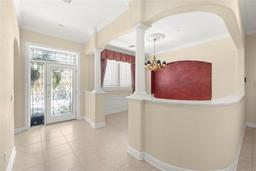 Picture of 648 Saxony Boulevard, St Petersburg, FL 33716