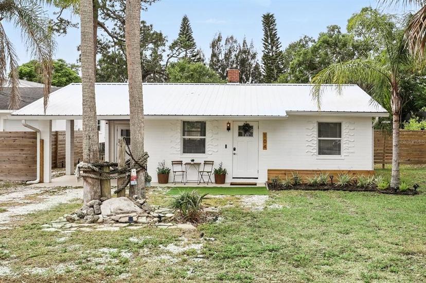 Picture of 104 Hester Avenue, New Smyrna Beach FL 32168