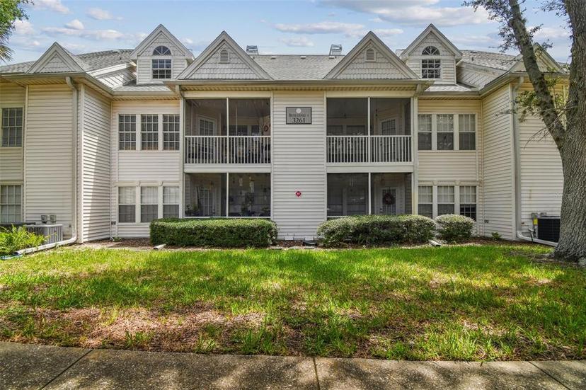 Picture of 3261 Haviland Court Unit 303, Palm Harbor FL 34684