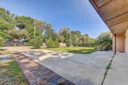 Picture of 719 S Saint Cloud Avenue, Valrico, FL 33594
