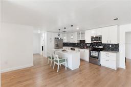 Picture of 609 Glen Oak Road, Venice, FL 34293