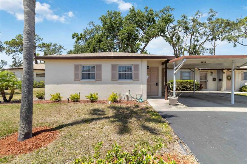 Picture of 2819 Swifton Drive Unit 9, Sarasota FL 34231