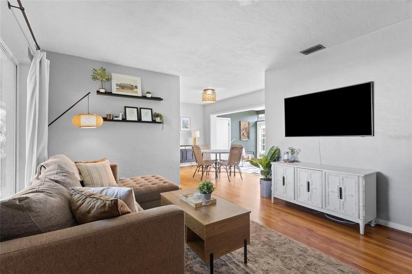 Picture of 715 Braidwood Lane, Orlando FL 32803