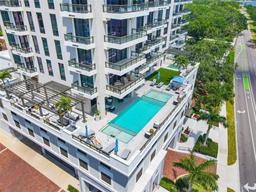 Picture of 2103 Bayshore Boulevard Unit 702, Tampa, FL 33606