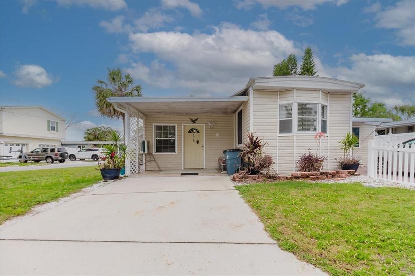 Picture of 601 River Village Drive, Tarpon Springs FL 34689