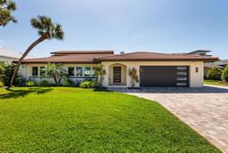Picture of 2096 Tanglewood Way Ne, St Petersburg, FL 33702