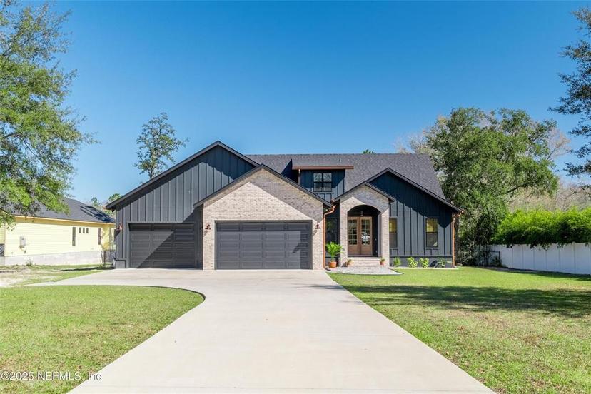 Picture of 10435 SW 80Th Place, Hampton FL 32044
