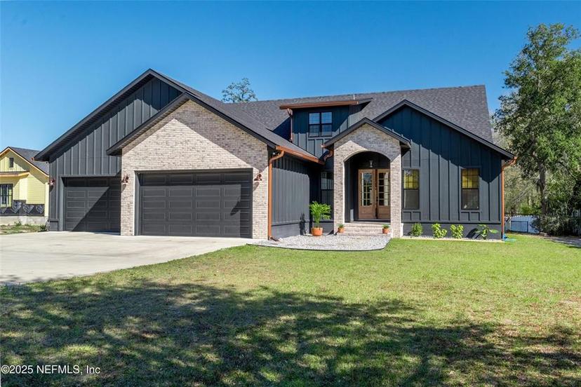 Picture of 10435 SW 80Th Place, Hampton FL 32044