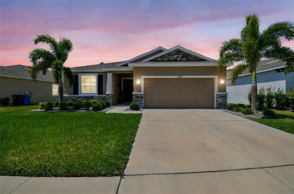 Picture of 16625 Goose Ribbon Place, Wimauma, FL 33598