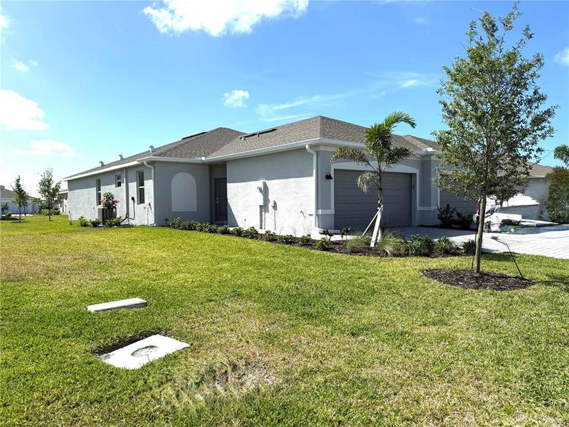Picture of 8646 Seasalt Loop, Englewood FL 34224