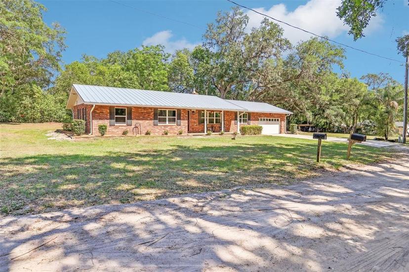 Picture of 42116 E Lakeview Drive, Altoona FL 32702