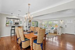Picture of 636 16Th Avenue Ne, St Petersburg, FL 33704