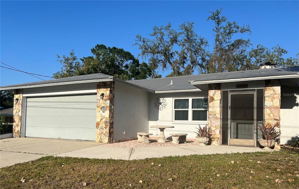 Picture of 1010 Gun Club Road, Sarasota, FL 34232