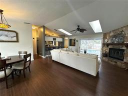Picture of 1010 Gun Club Road, Sarasota, FL 34232
