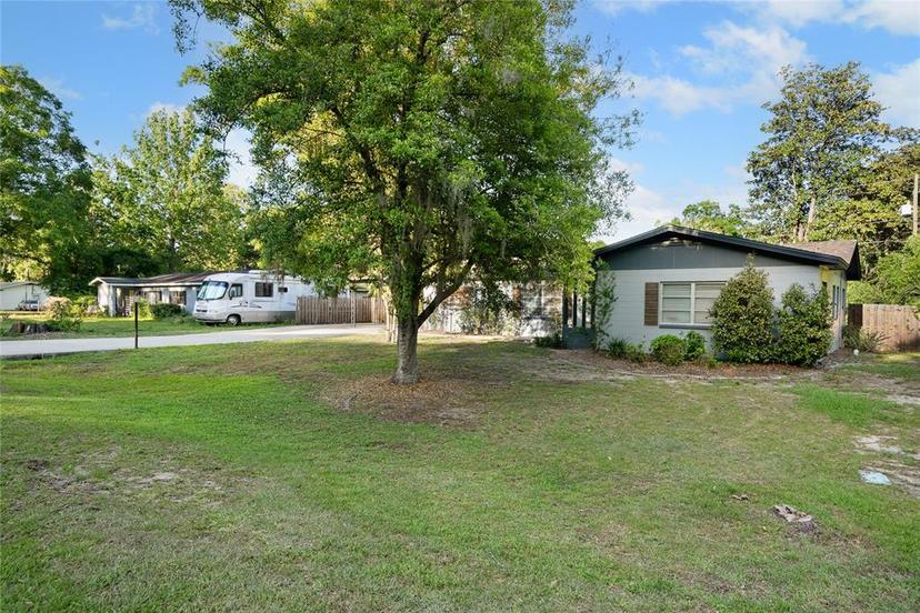 Picture of 1909 NW 36Th Drive, Gainesville FL 32605