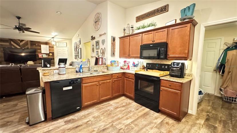 Picture of 6054 Merrifield Drive, Zephyrhills FL 33541