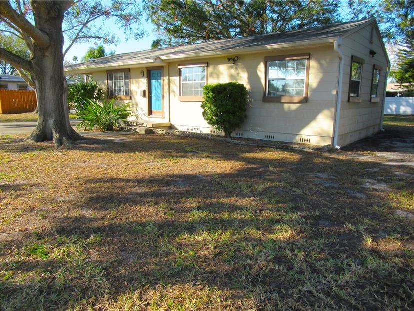 Picture of 125 80Th Avenue N, St Petersburg FL 33702