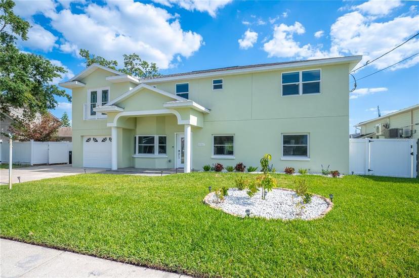 Picture of 8704 Bay Crest Lane, Tampa FL 33615