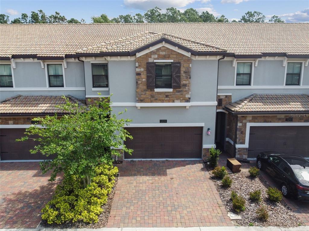 Picture of 1209 Payne Stewart Drive, Davenport, FL 33896
