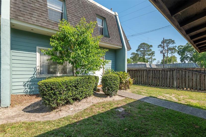 Picture of 501 SW 75Th Street Unit D14, Gainesville FL 32607