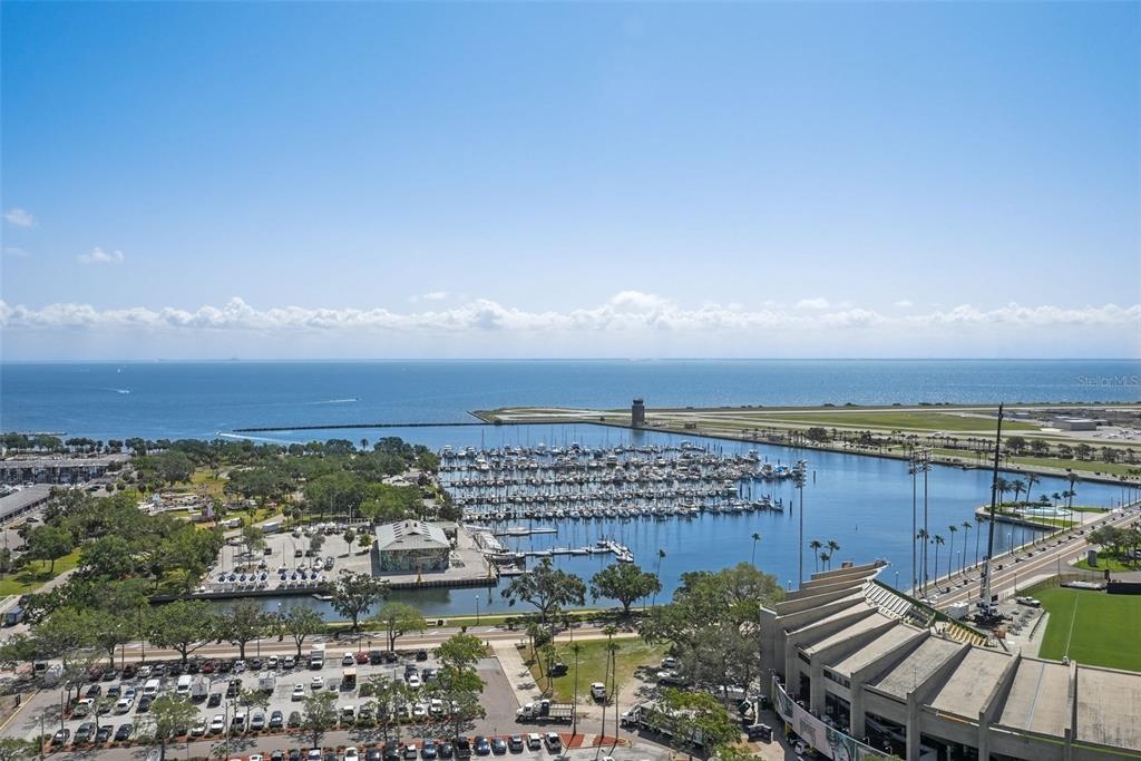 Picture of 175 1St Street S Unit 2005, St Petersburg, FL 33701