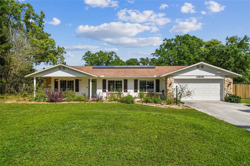 Picture of 17605 Simmons Road, Lutz, FL 33548