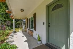 Picture of 17605 Simmons Road, Lutz, FL 33548