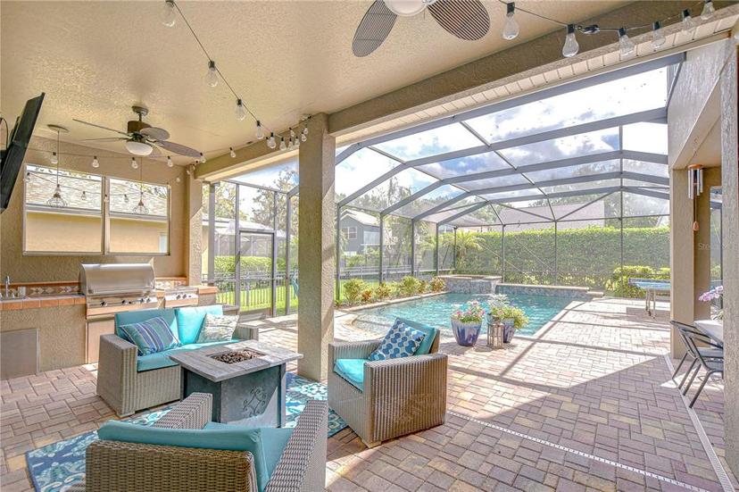 Picture of 6112 Ibispark Drive, Lithia FL 33547