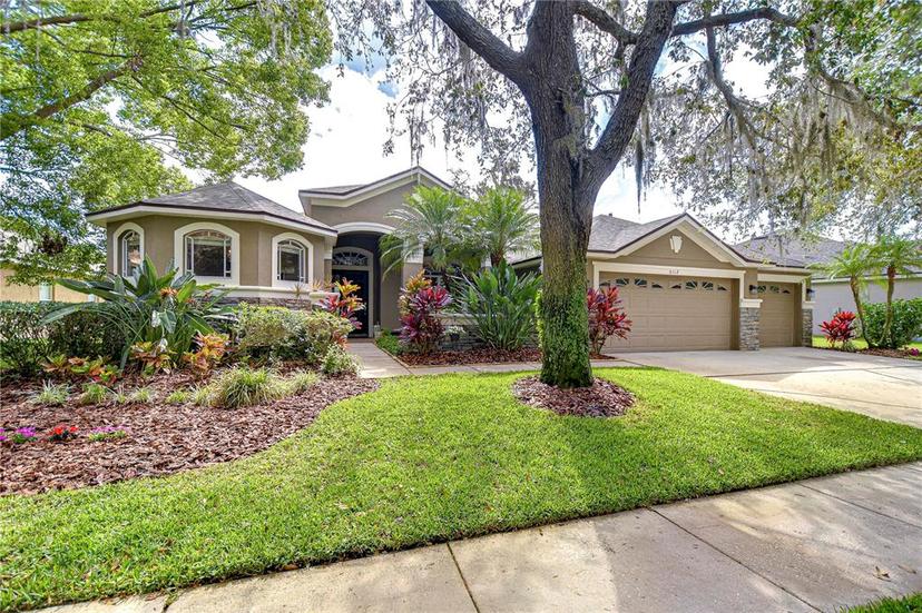 Picture of 6112 Ibispark Drive, Lithia FL 33547