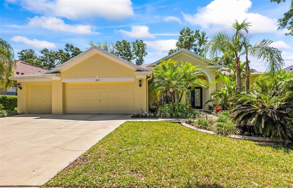 Picture of 2613 Bonterra Boulevard, Valrico, FL 33594