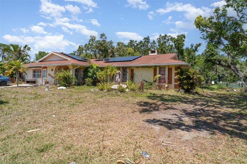 Picture of 2417 6Th Avenue Drive E, Bradenton FL 34208