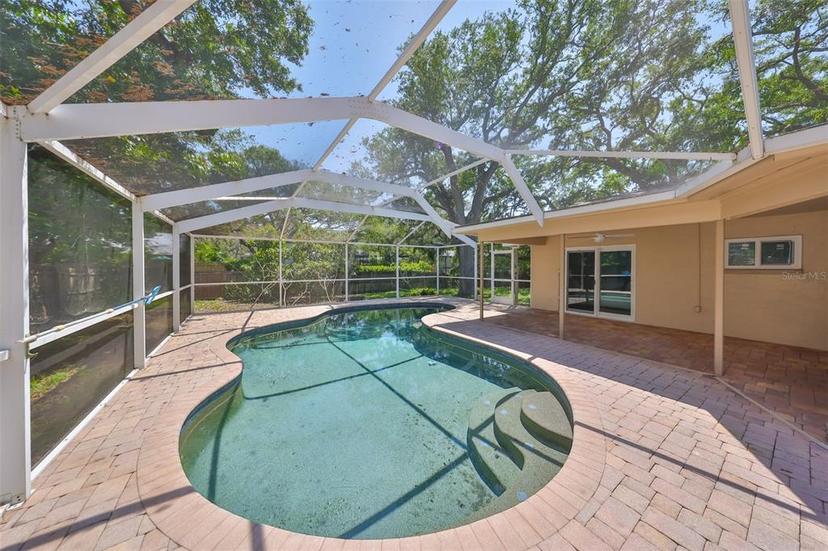 Picture of 940 Woodland Drive, Palm Harbor FL 34683