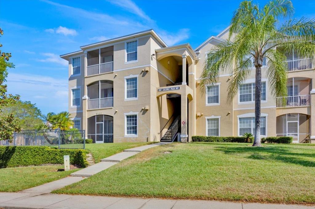 Picture of 8107 Coconut Palm Way Unit 102, Kissimmee, FL 34747