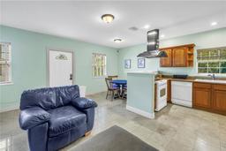 Picture of 6515 Dimarco Road, Tampa, FL 33634