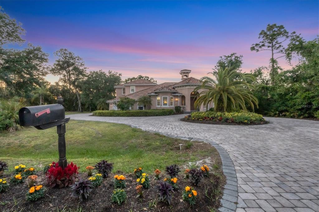 Picture of 3905 Trentwood Place, Sarasota, FL 34243