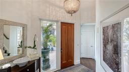 Picture of 340 Gulf Of Mexico Drive Unit 136, Longboat Key, FL 34228