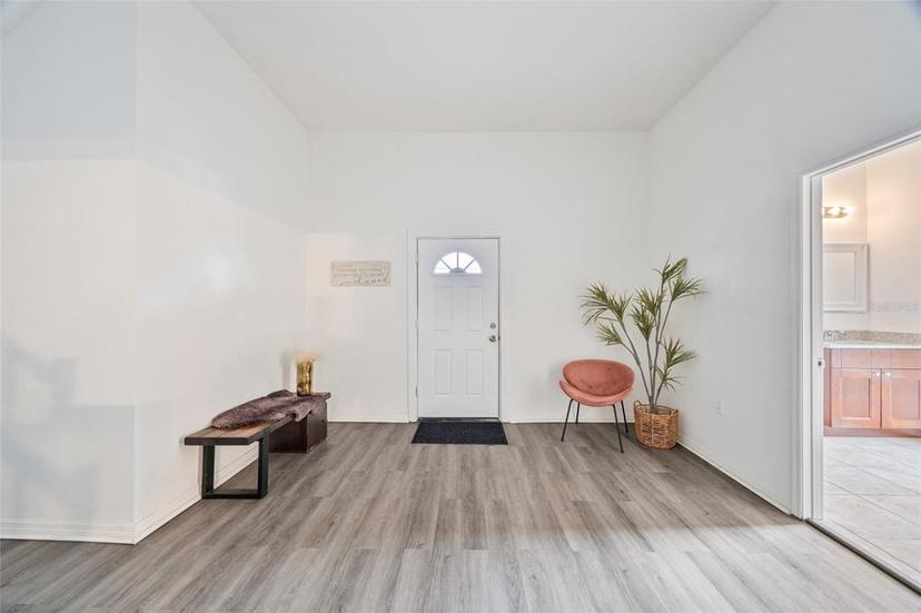 Picture of 105 W Columbus Drive, Tampa FL 33602
