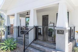 Picture of 747 2Nd Street N, St Petersburg, FL 33701