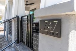Picture of 747 2Nd Street N, St Petersburg, FL 33701