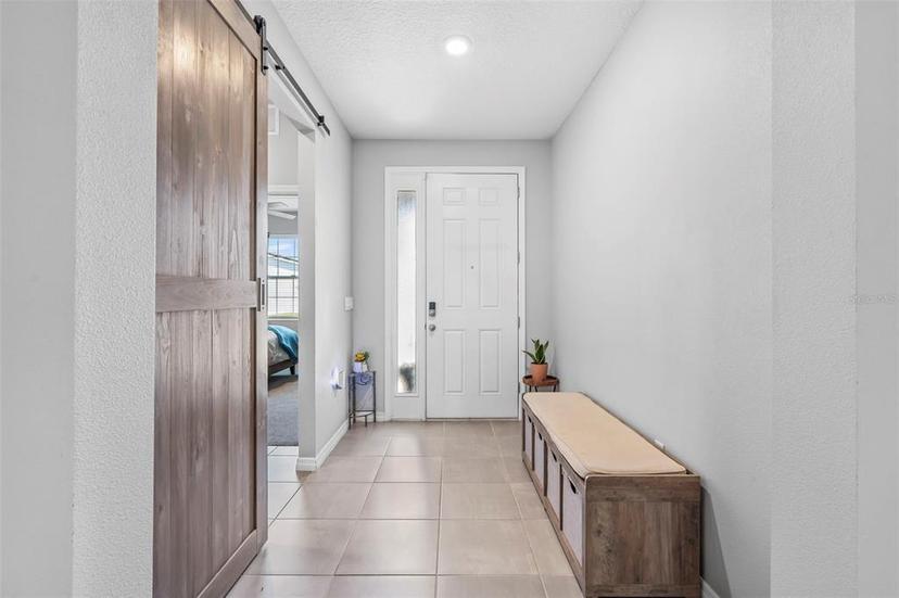 Picture of 13757 Wineberry Drive, Dade City FL 33525