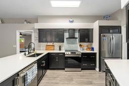 Picture of 5605 Glencrest Boulevard, Tampa, FL 33625