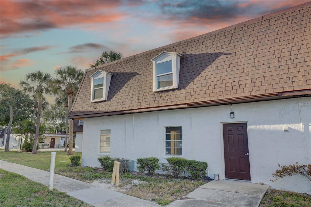 Picture of 9002 Tudor Drive Unit K202, Tampa, FL 33615