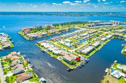 Picture of 1903 SE 40Th Terrace Unit 104, Cape Coral, FL 33904