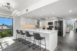 Picture of 1903 SE 40Th Terrace Unit 104, Cape Coral, FL 33904