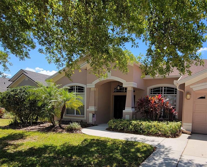 Picture of 16106 Bridgedale Drive, Lithia FL 33547